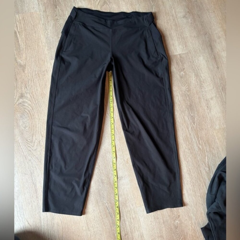 Lululemon 10 Black Pants